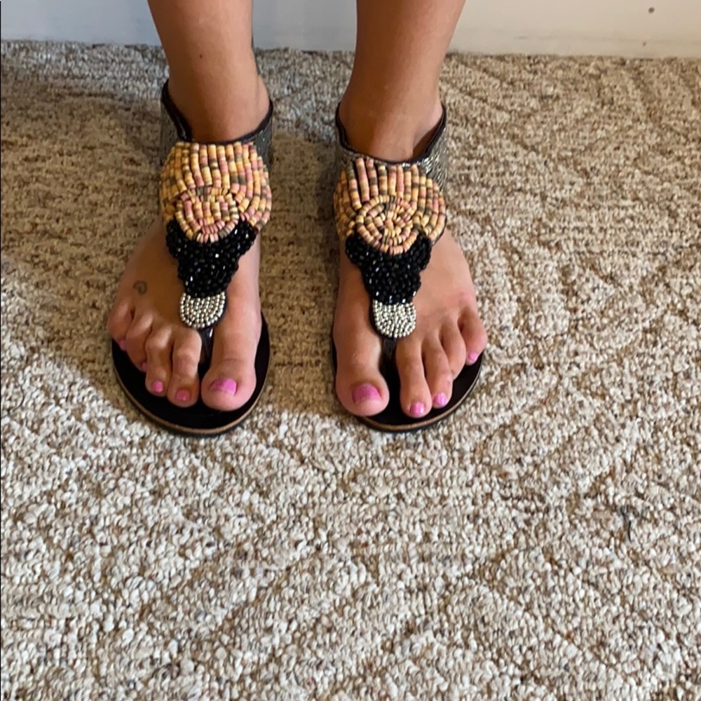 Traffic beaded sandals - Picture 2 of 7